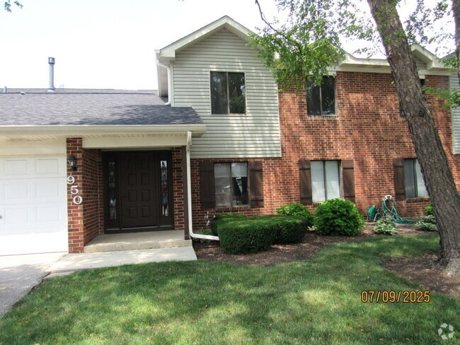 Building Photo - 950 Cumberland Ct Unit B2 Rental