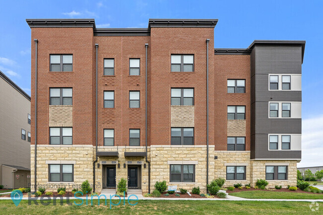 Building Photo - 44798 Tiverton Sq Rental