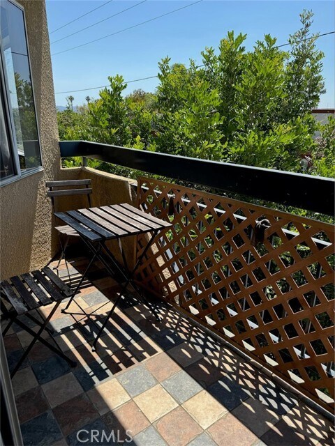 Photo - 9014 Burnet Ave Unidad 201