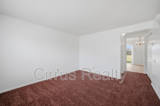 Photo - 2724 Peach St