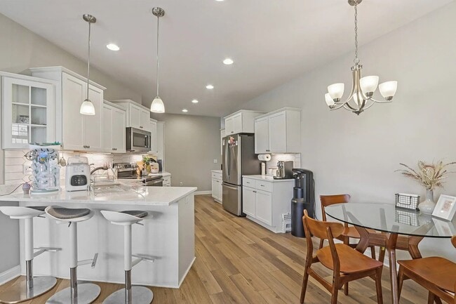 4437 Creekside Pass