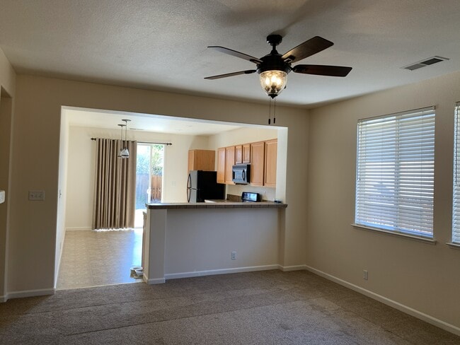 Photo - 1504 Crestview Rd