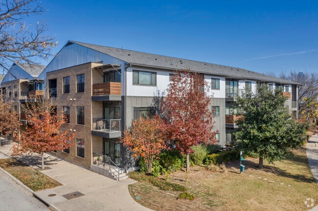 Pike West Commerce - Pike West Commerce