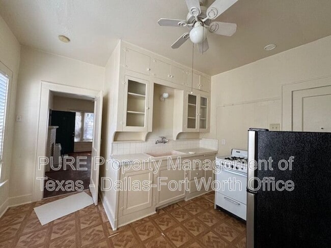 Photo - 3762 W 7th St Unidad 2