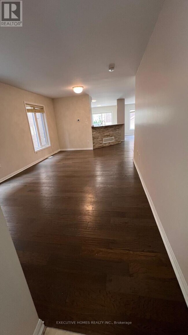 Photo - 58 Bleasdale Ave