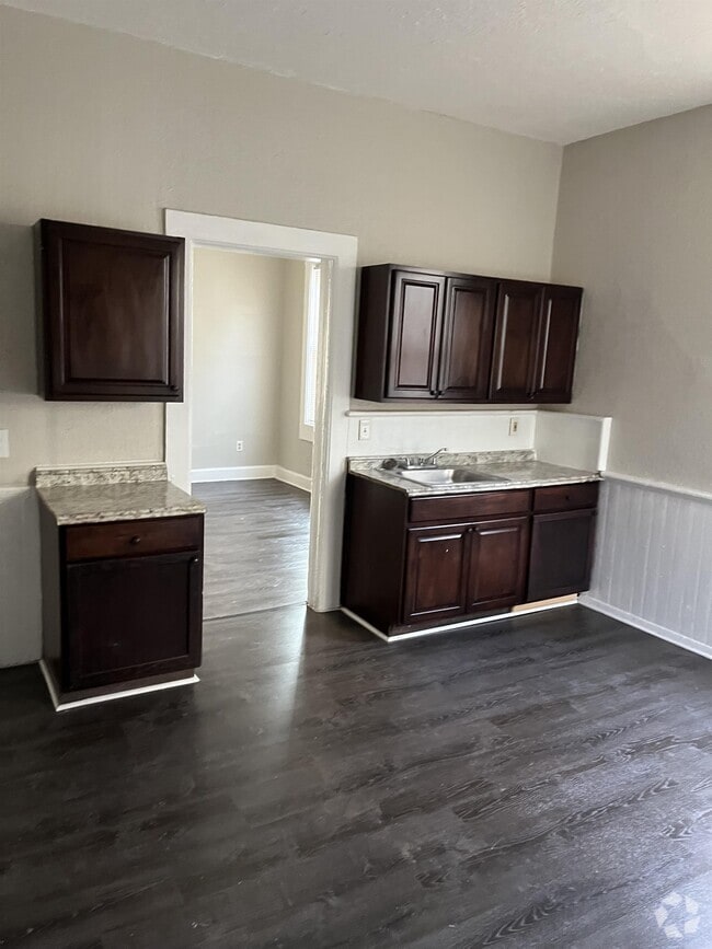 Building Photo - 633 S 9th St Rental