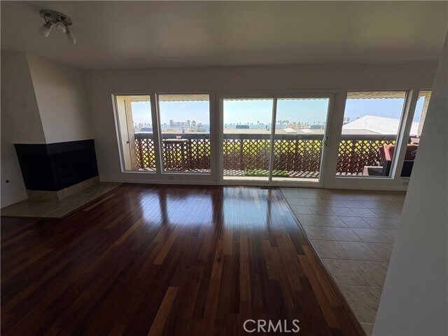 Photo - 537 Avenue A Ave