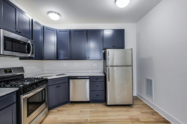 Photo - 815 S Carpenter St Unidad 2R