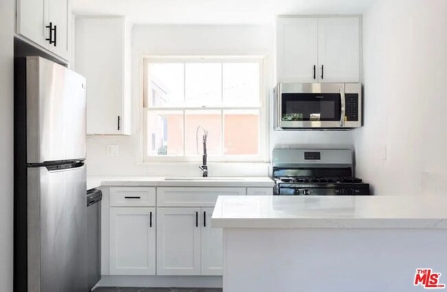 Photo - 1142 Princeton St Unidad D Rental