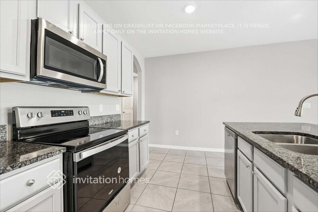 2825 Van Amber Ct