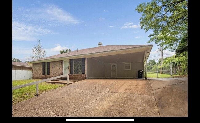 Photo - 2939 Mountain Terrace St