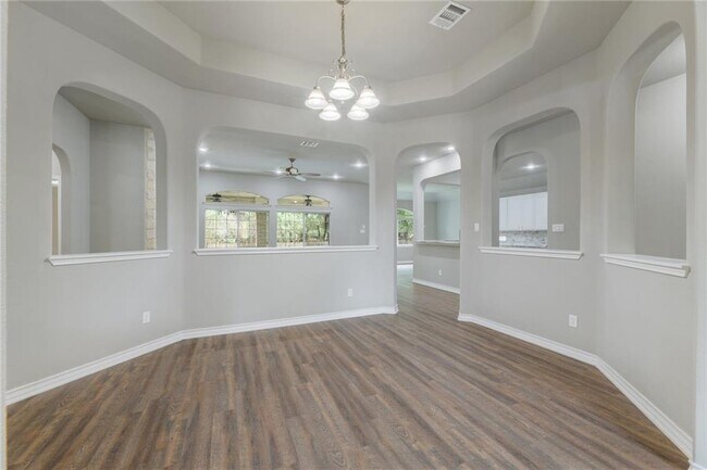17109 Ennis Trail