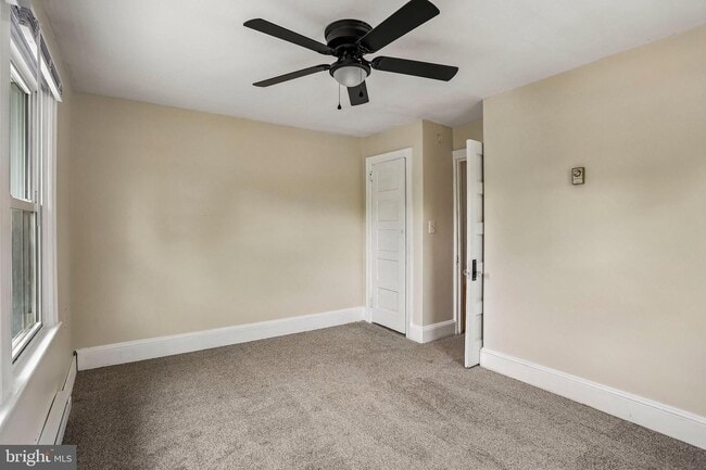 Photo - 325 Cottage Ave