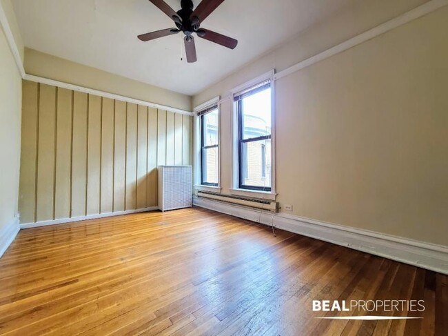 2 bedroom in CHICAGO IL 60610 - 2 bedroom in CHICAGO IL 60610 Condo Unit B2