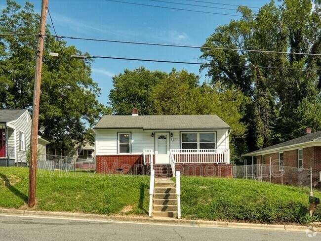 Building Photo - 527 N Washington Ave Rental