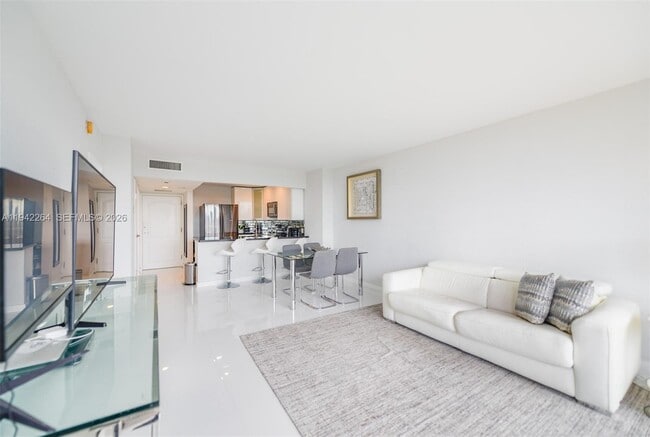 Photo - 3625 N Country Club Dr Unit 607