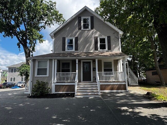 Building Photo - 92 Alder St Unit 2