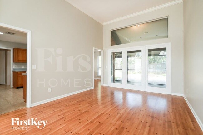 Photo - 1691 Ponce De Leon Ct