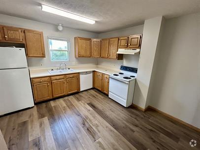 Building Photo - 2910 N 42nd St Rental