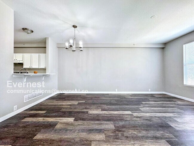 Photo - 9758 Laredo St.