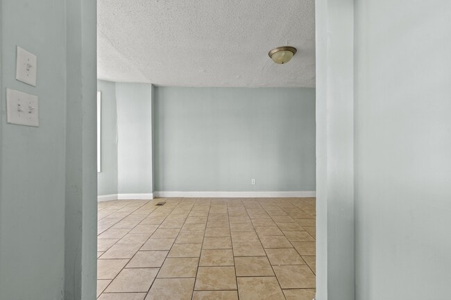 Photo - 172 S Aiken Dr