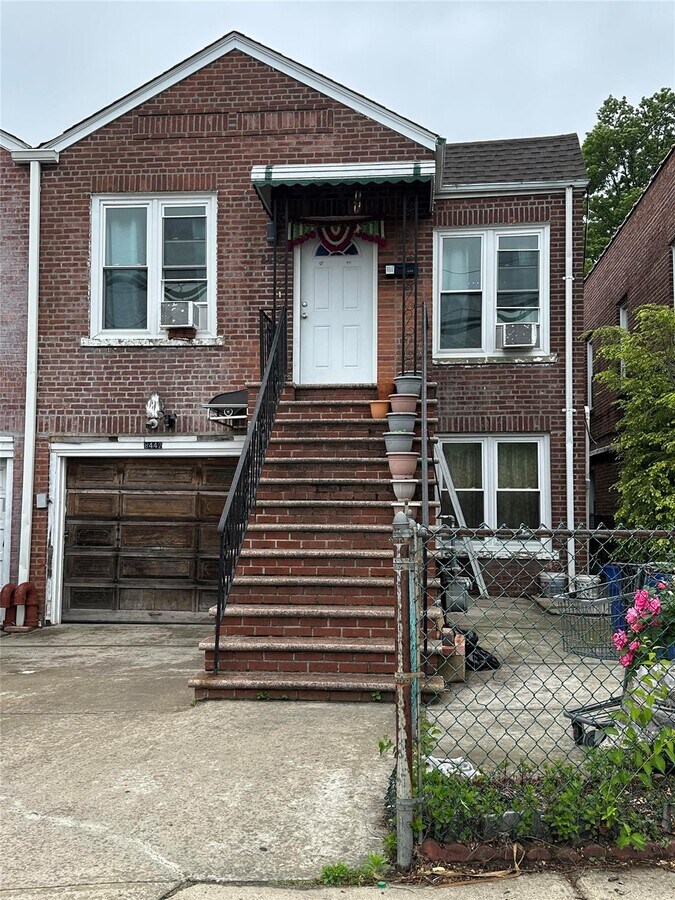 Photo - 82-42 Little Neck Pkwy Apartment