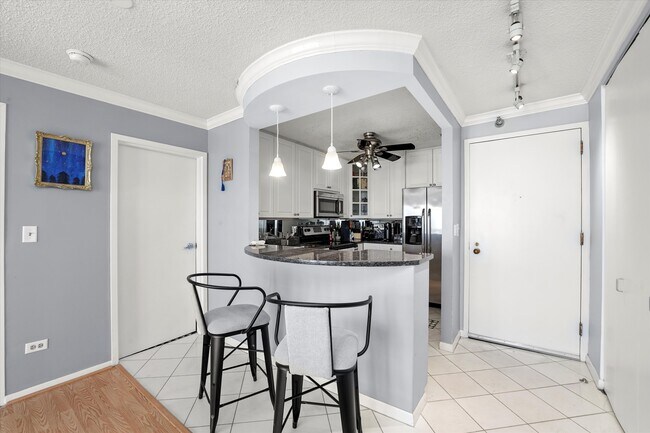 Photo - 111 W Maple St Unit 2508
