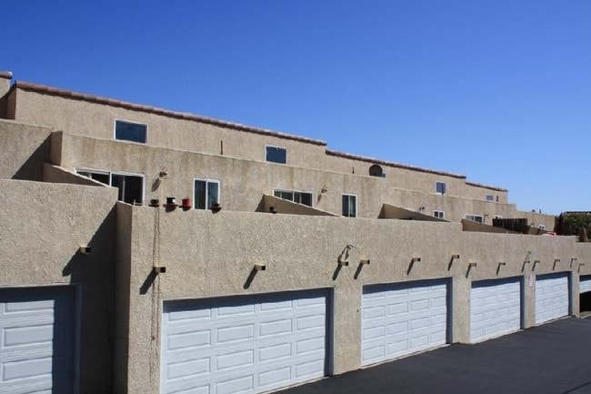 Townhome Units w/ patios