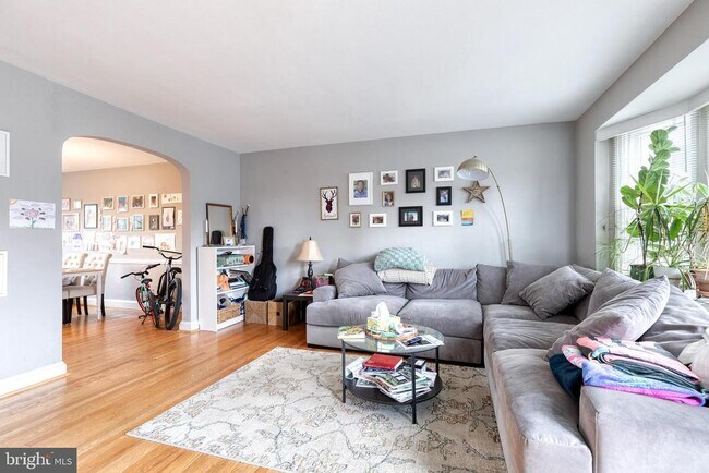 Photo - 110 Regester Ave