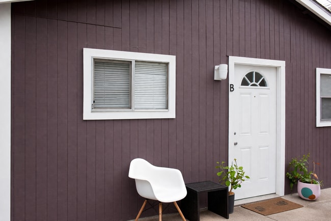 Building Photo - 4508 Bennett Ave Unit B