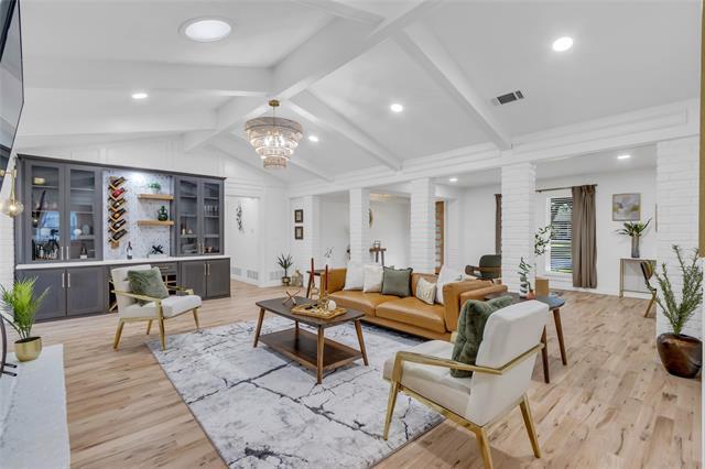 Photo - 2517 Delmar Dr