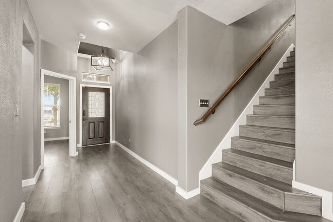 Photo - 12102 Sempione Dr