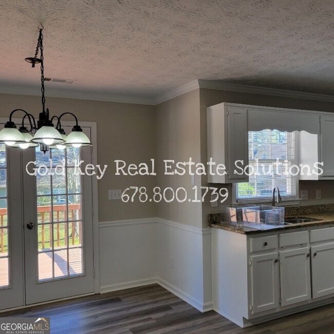 Photo - 915 Burning Bush Dr