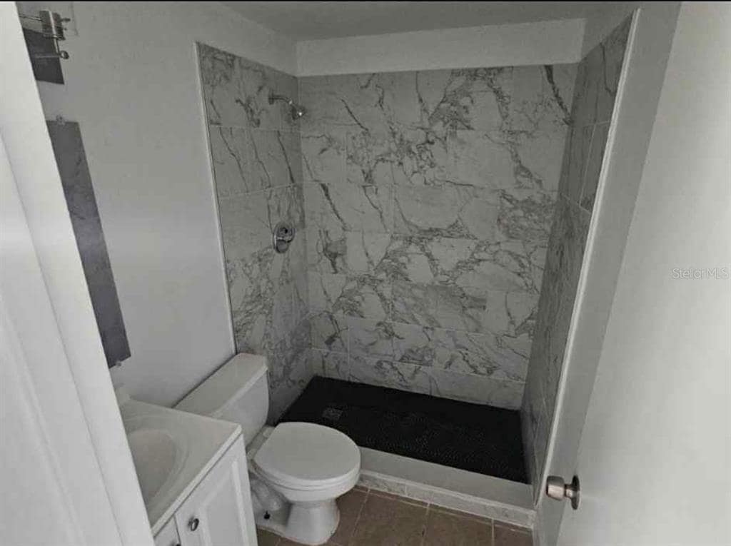 Photo - 917 E 121st Ave