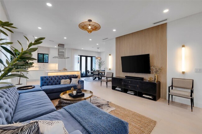 Photo - 2618 Trapp Ave