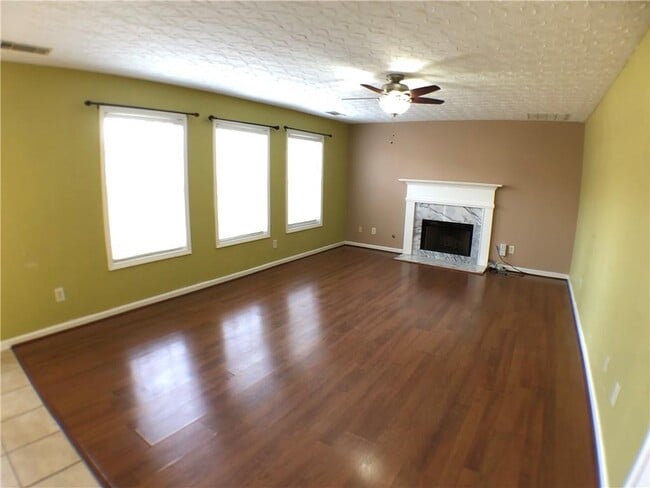 Photo - 3337 Baymount Way