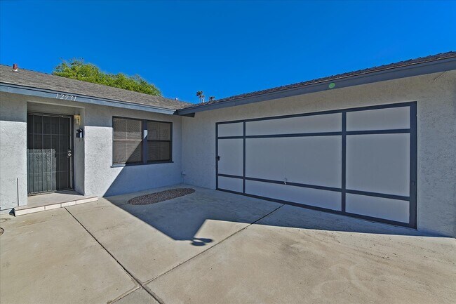 Photo - 12931 Morene St