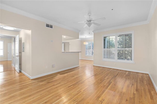 Photo - 3777 Peachtree Rd NE Unit 1529