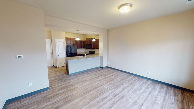 Ankeny 3 Bedroom Townhome Available April ... - Ankeny 3 Bedroom Townhome Available April ...