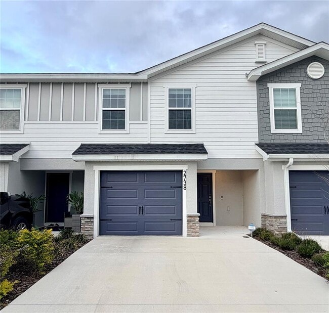 Building Photo - 2738 Idyll Lks Cir