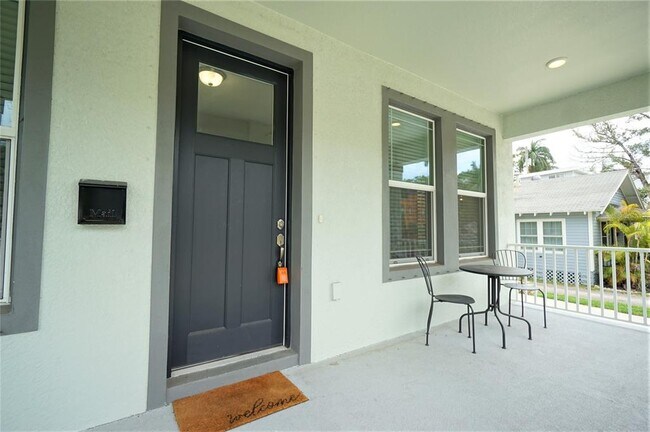 Photo - 651 14th Ave S