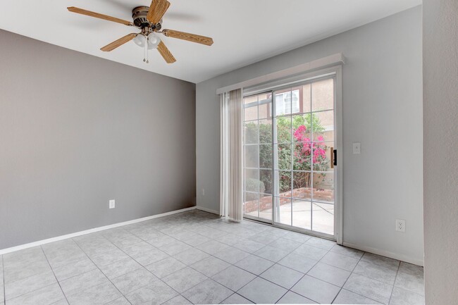 690 Ambling Gait Ave
