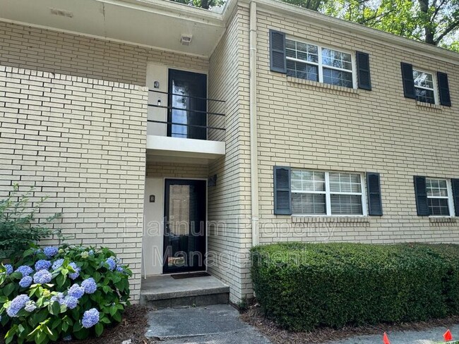 Photo - 311 Peachtree Hills Ave NE Condo Unit 8B