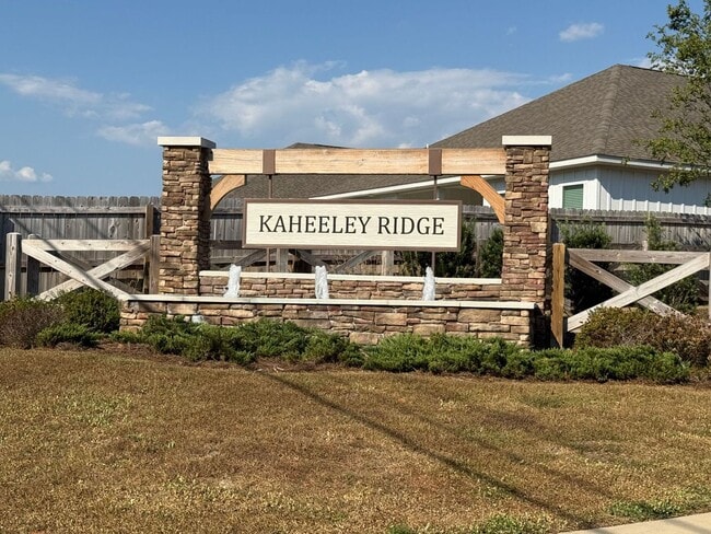 Photo - Pensacola - Kaheeley Ridge - 4 bedroom, 3 bathroom