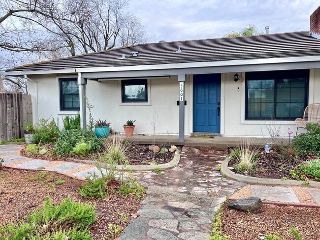 Photo - 3 Bed / 1.5 Bath | Thornwood Terrace Home ...
