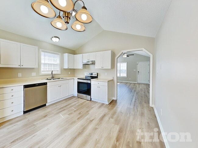 Photo - 5112 Limewood St