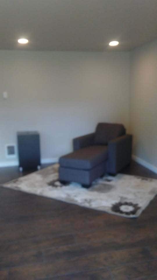 Photo - DD University Place LLC Unidad 10