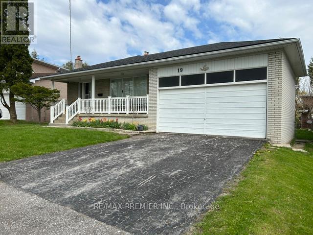 Photo - 19 Sandbourne Crescent
