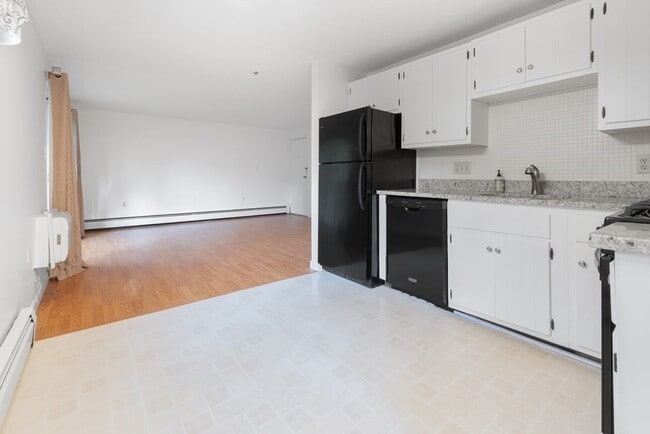 Photo - 50 Farrwood Ave Unidad 9