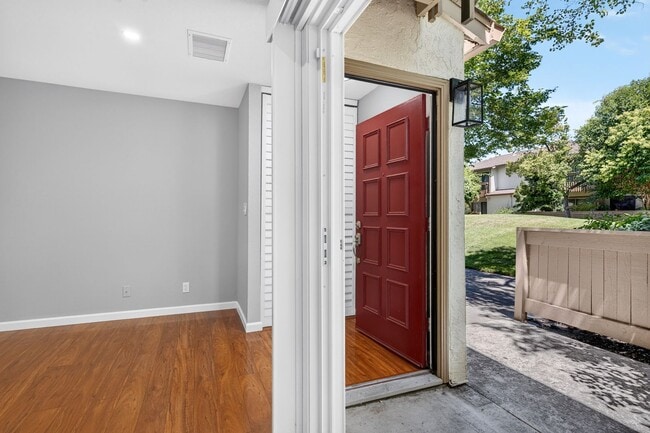 Photo - 1935 Olmo Way